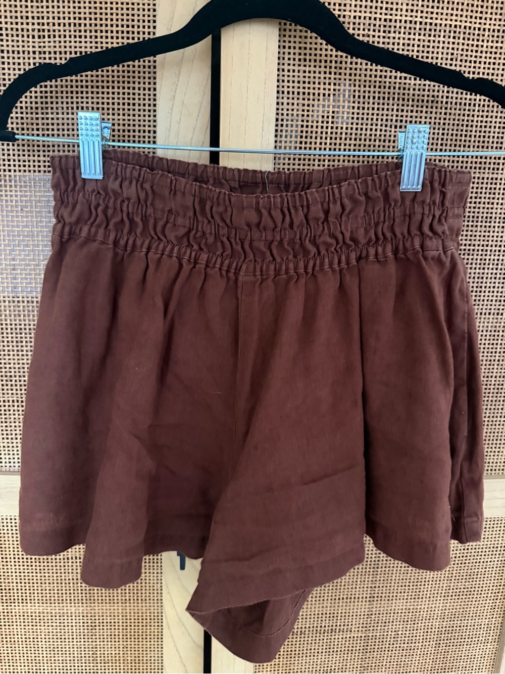 Anthropologie 100% Linen somerset shorts in Brown size Small EUC - Picture 2 of 9